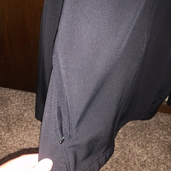 Men’s black Patagonia Adze jacket - Picture 14 of 15